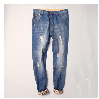 FAVOCENT New men's jeans nine points Long pants spring and summer 2018 hole men's trousers torn jeans male sexy crime jeans HOT